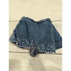 The Children’s Place Skort Sizee 6-9 months